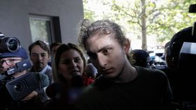 Vlad Pascu, șoferul accidentului din 2 Mai, primele declarații! A fost adus în cătușe la DIICOT: „Nu am cum să dau timpul înapoi”